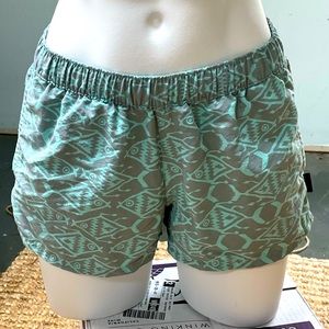 Patagonia Fish Shorts size S Small